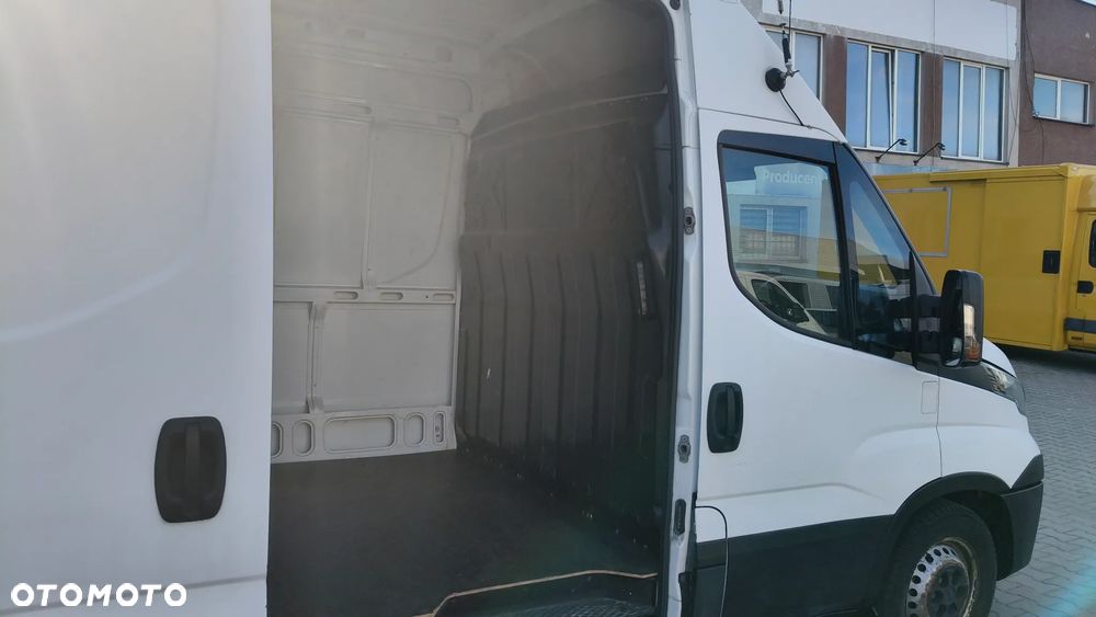 Iveco 35S16 - 18