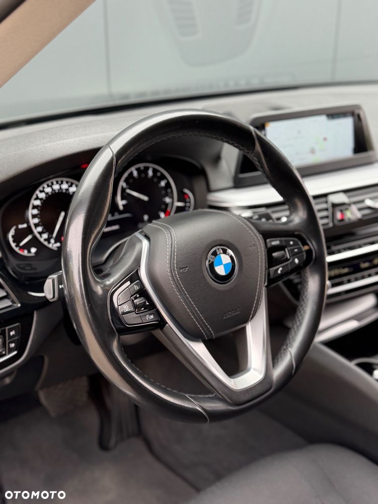 BMW Seria 5 520d xDrive Luxury Line - 16