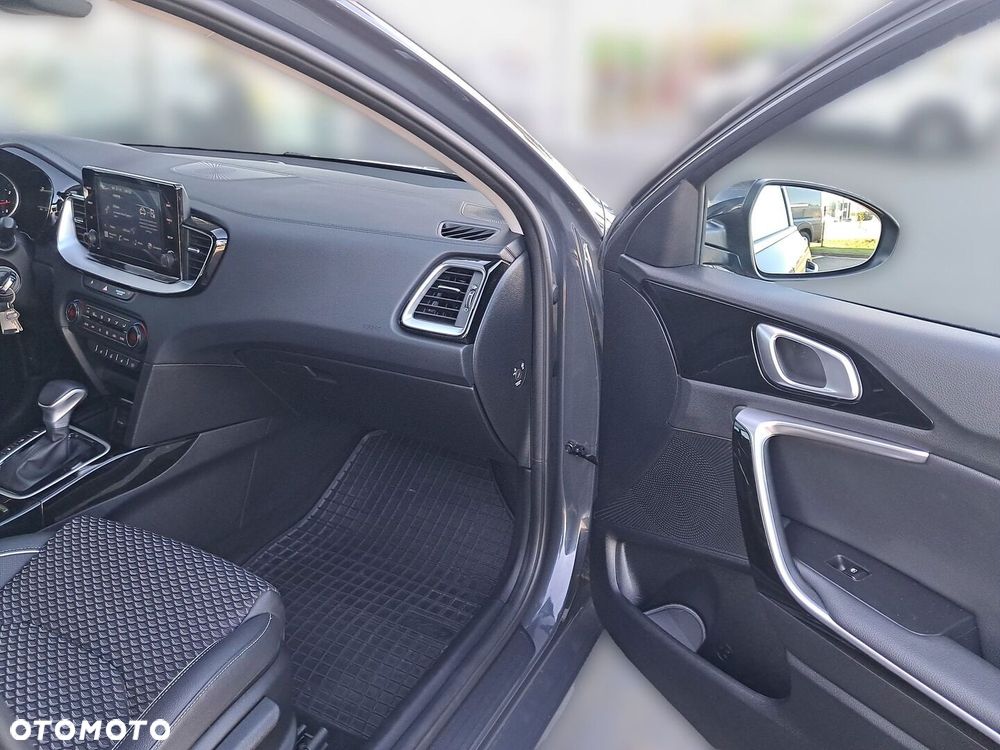 Kia Ceed 1.5 T-GDI L DCT - 37