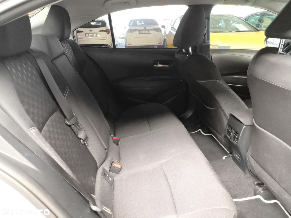 Toyota Corolla 1.8 Hybrid Style - 10