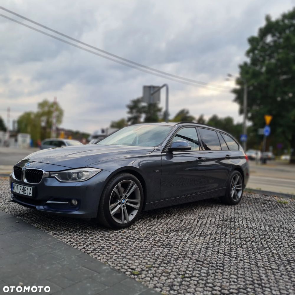 BMW Seria 3 320d Touring Sport Line - 5