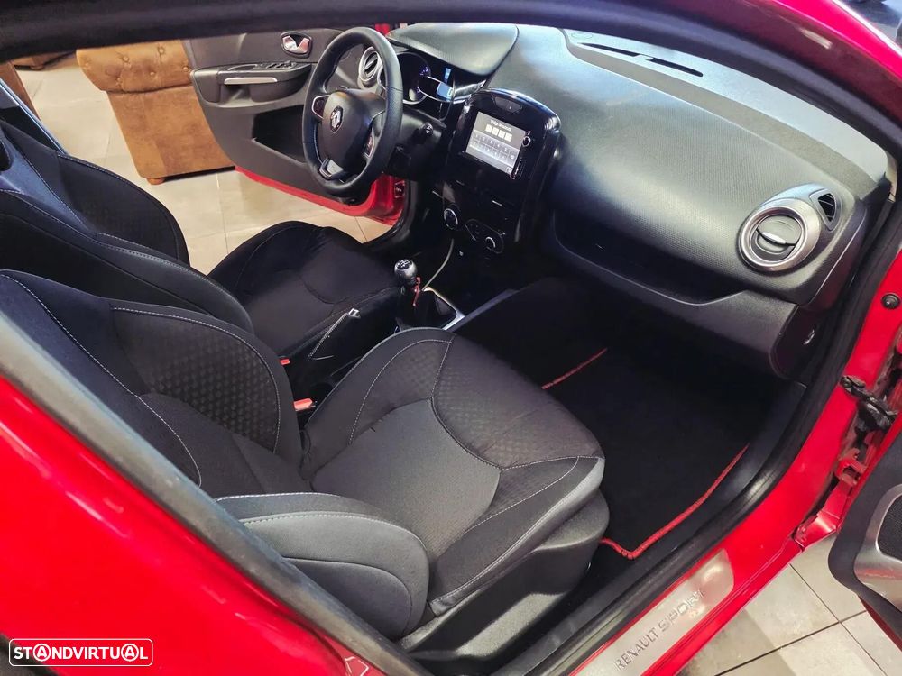 Renault Clio 1.5 dCi GT Line - 23