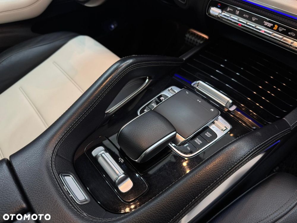 Mercedes-Benz GLE - 10