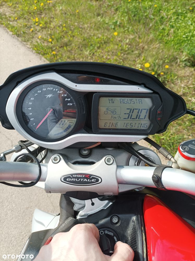 MV AGUSTA Brutale - 14