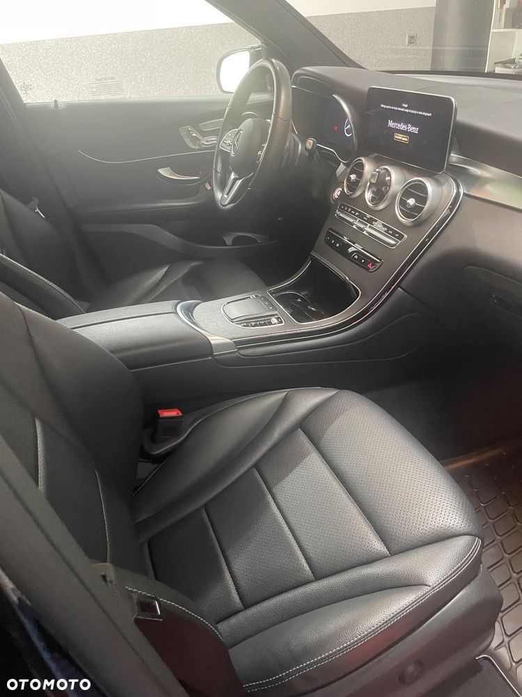 Mercedes-Benz GLC 300 4-Matic - 12