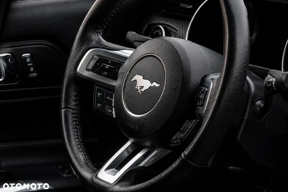 Ford Mustang 3.7 V6 - 15