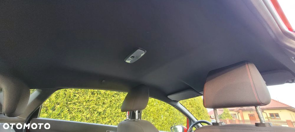 Ford Fiesta 1.0 EcoBoost Start-Stop ST-LINE - 27