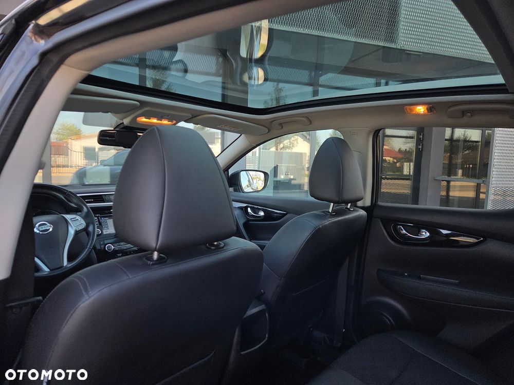 Nissan Qashqai 1.6 DIG-T Tekna - 16