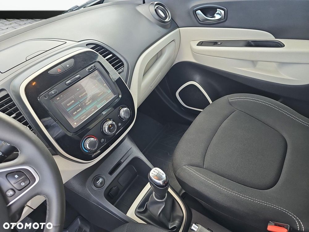 Renault Captur - 19