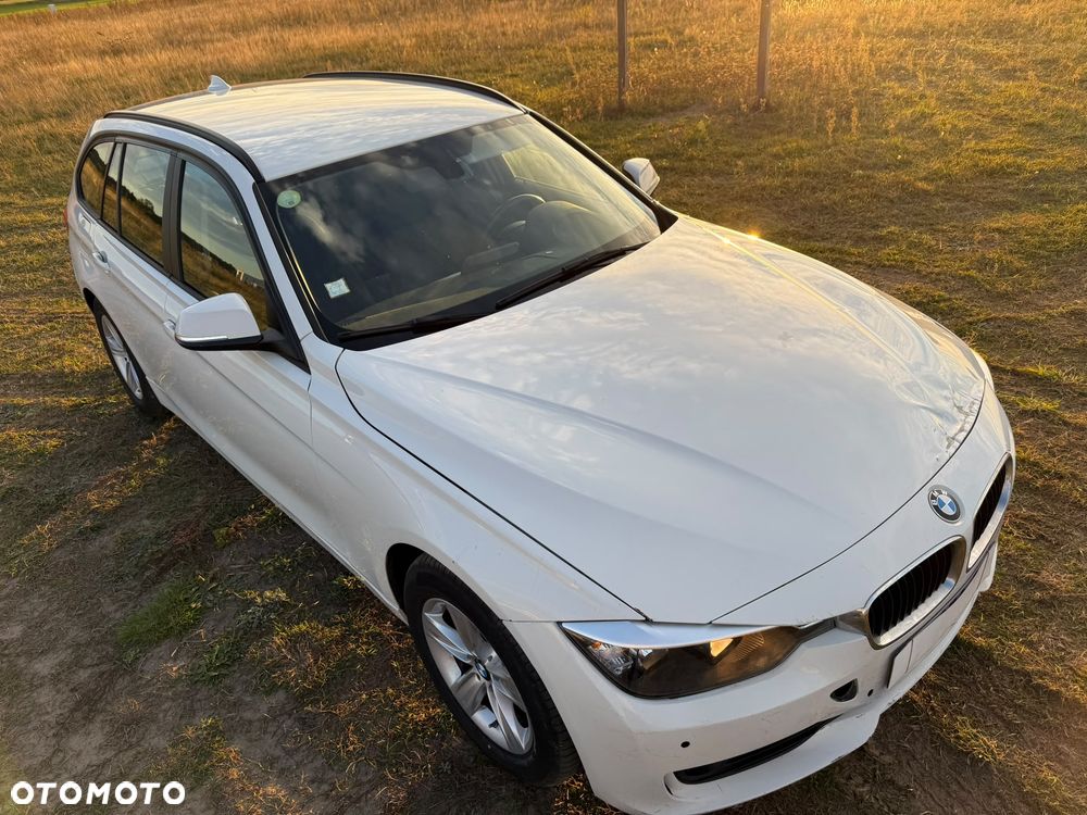 BMW Seria 3 318d Edition M Sport Shadow - 31