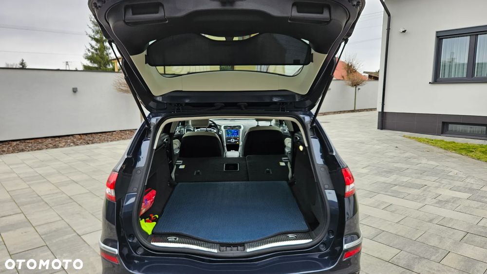 Ford Mondeo 2.0 EcoBlue VIGNALE - 13