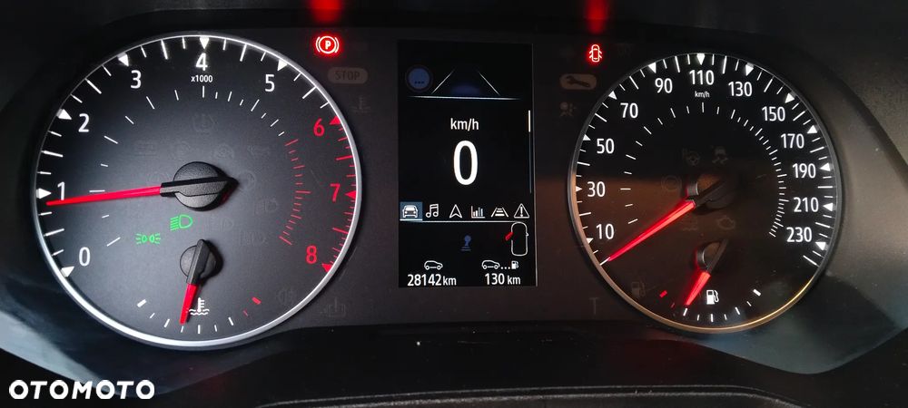 Renault Clio TCe 90 TECHNO - 12