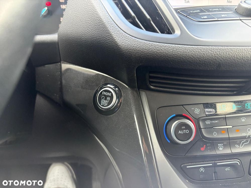 Ford Kuga - 7
