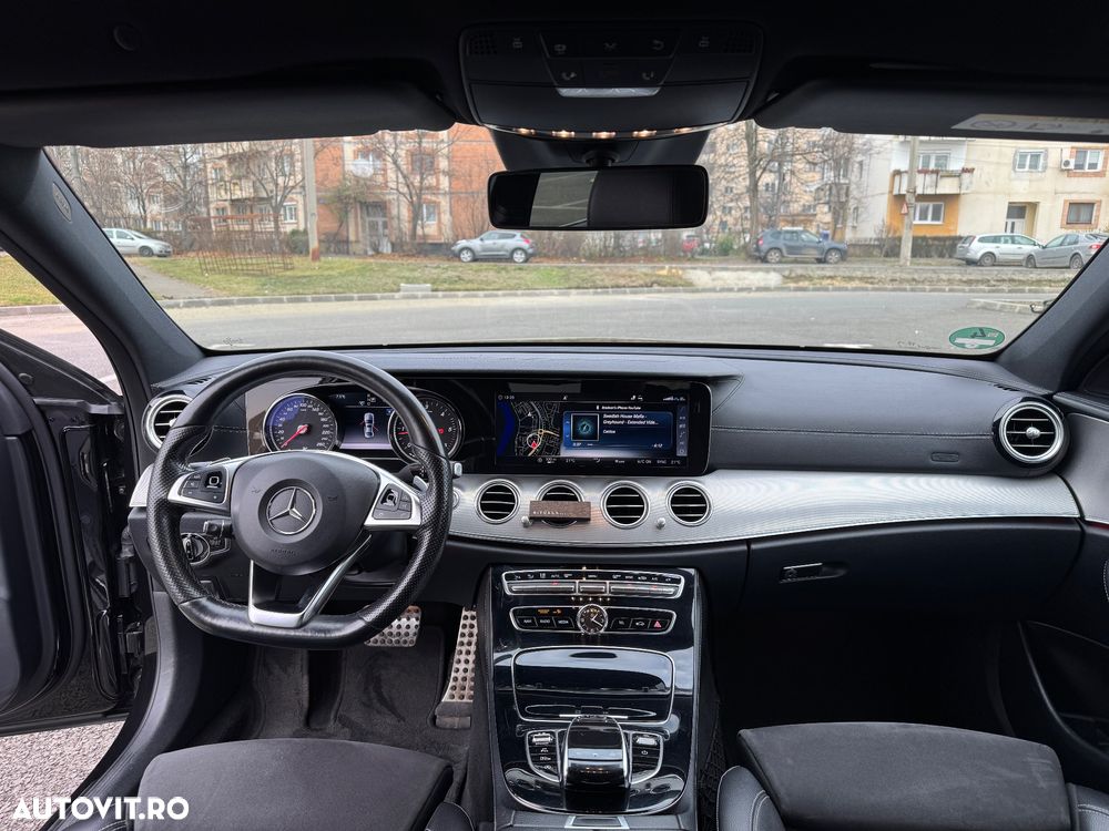 Mercedes-Benz E 220 d 9G-TRONIC AMG Line - 8