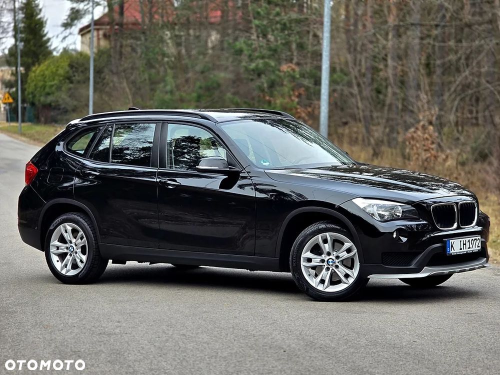 BMW X1 sDrive18i xLine - 11