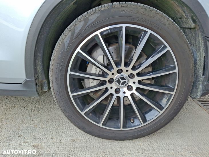 Mercedes-Benz GLC - 17