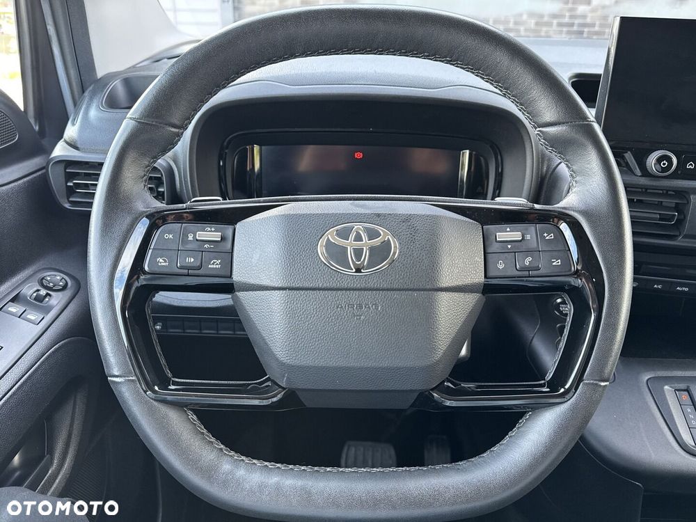 Toyota PROACE CITY - 22