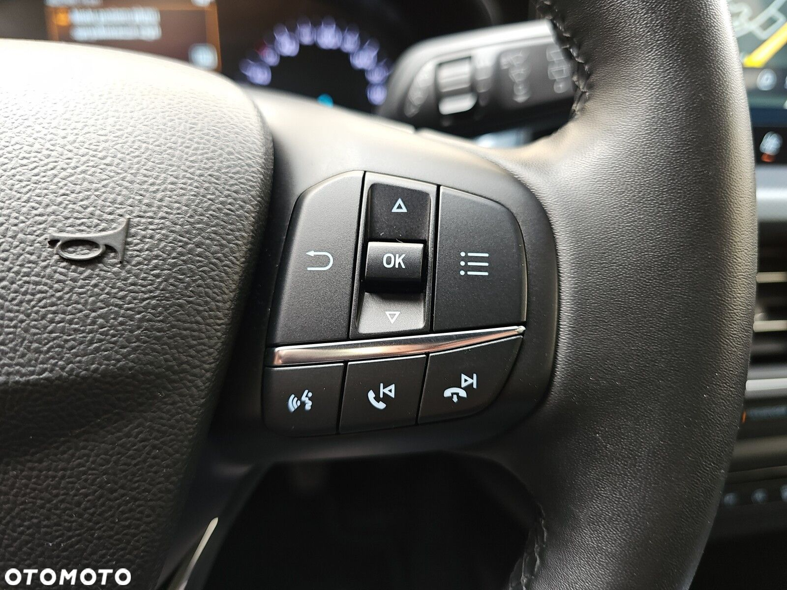 Ford Focus - 16
