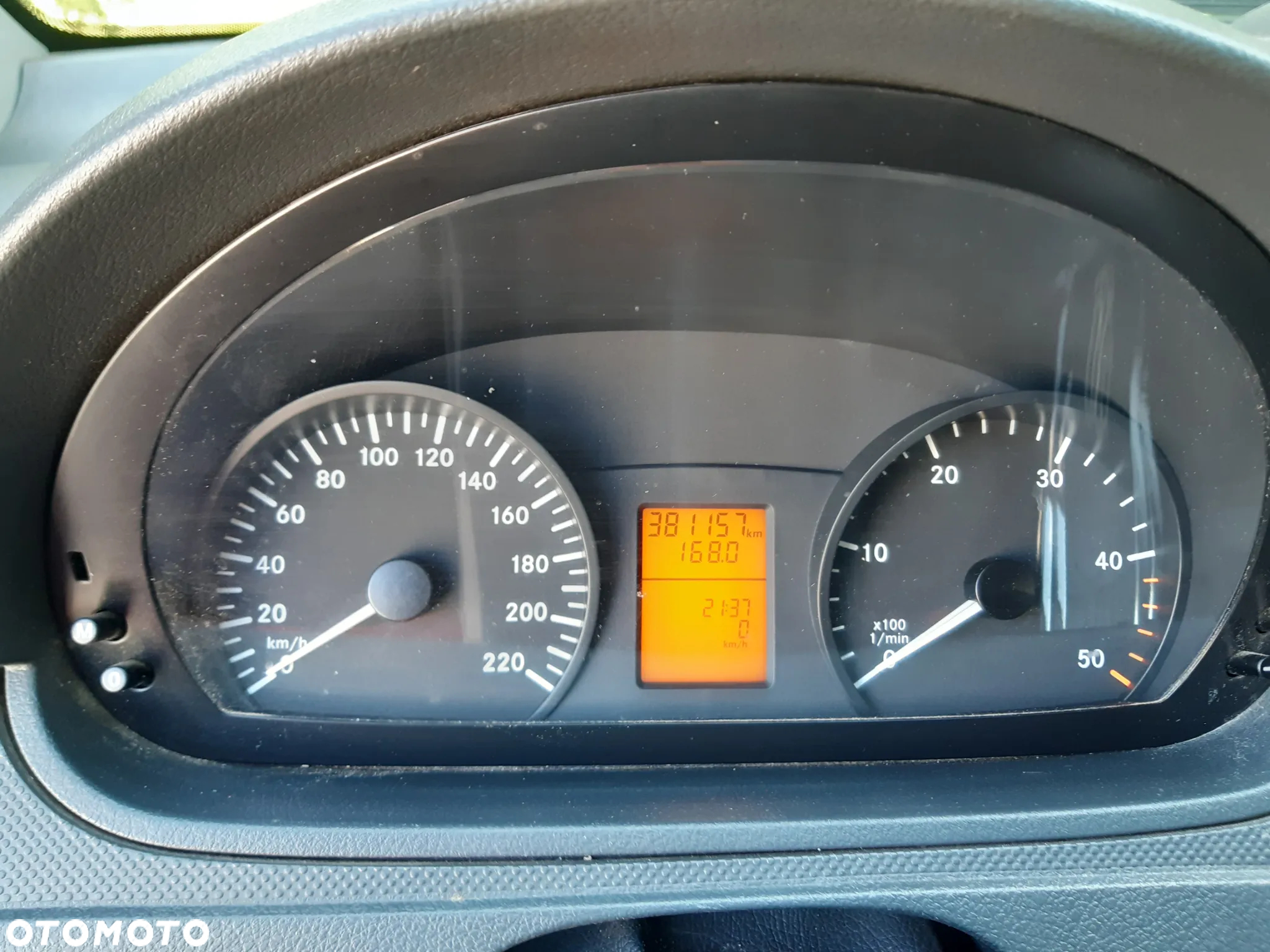 Mercedes-Benz Vito - 5