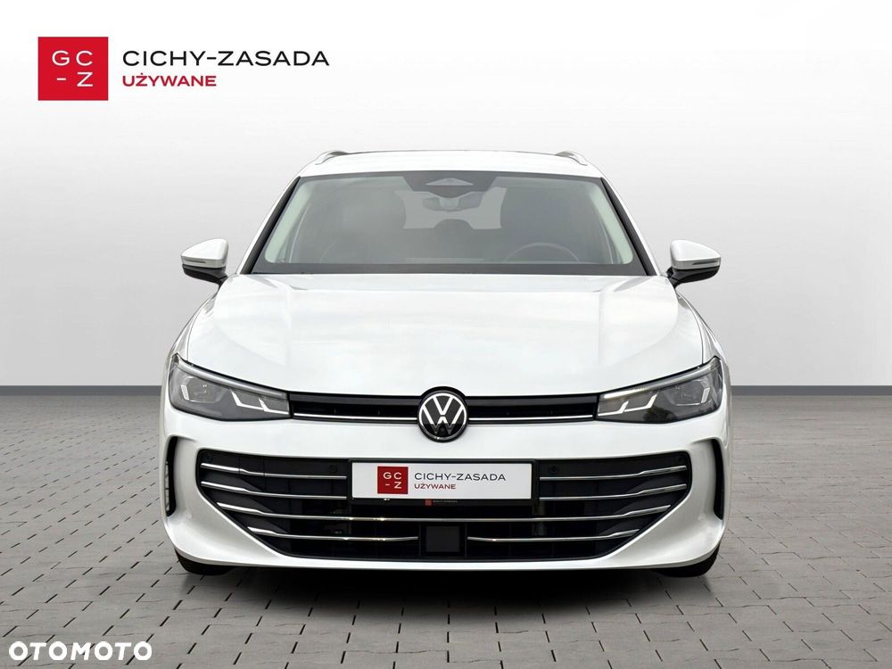 Volkswagen Passat Variant 1.5 TSI ACT mHEV Business Plus DSG - 9