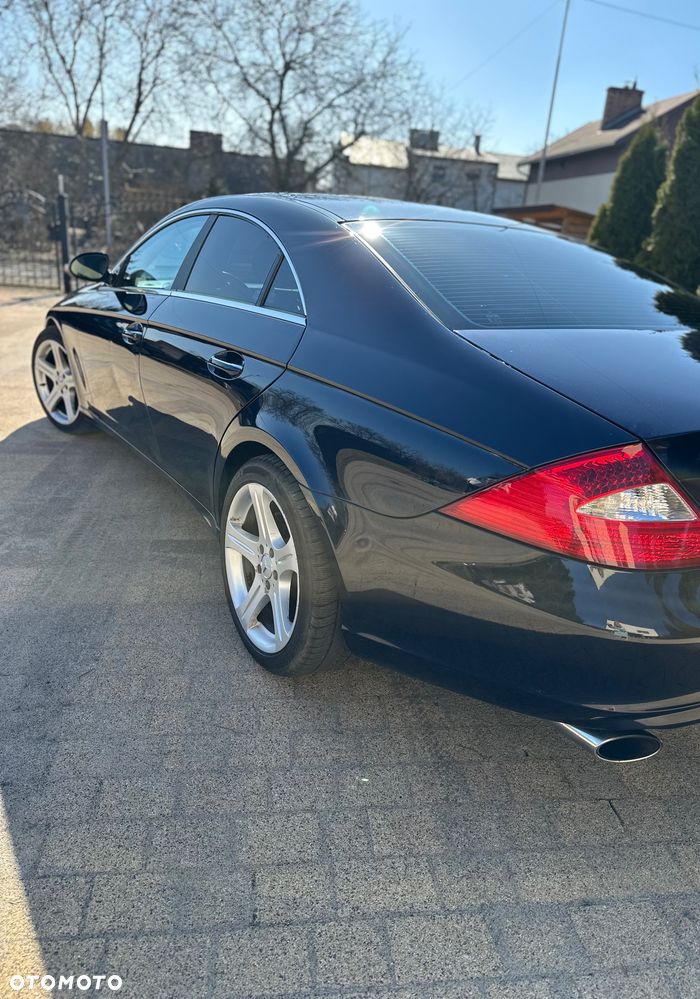 Mercedes-Benz CLS - 4