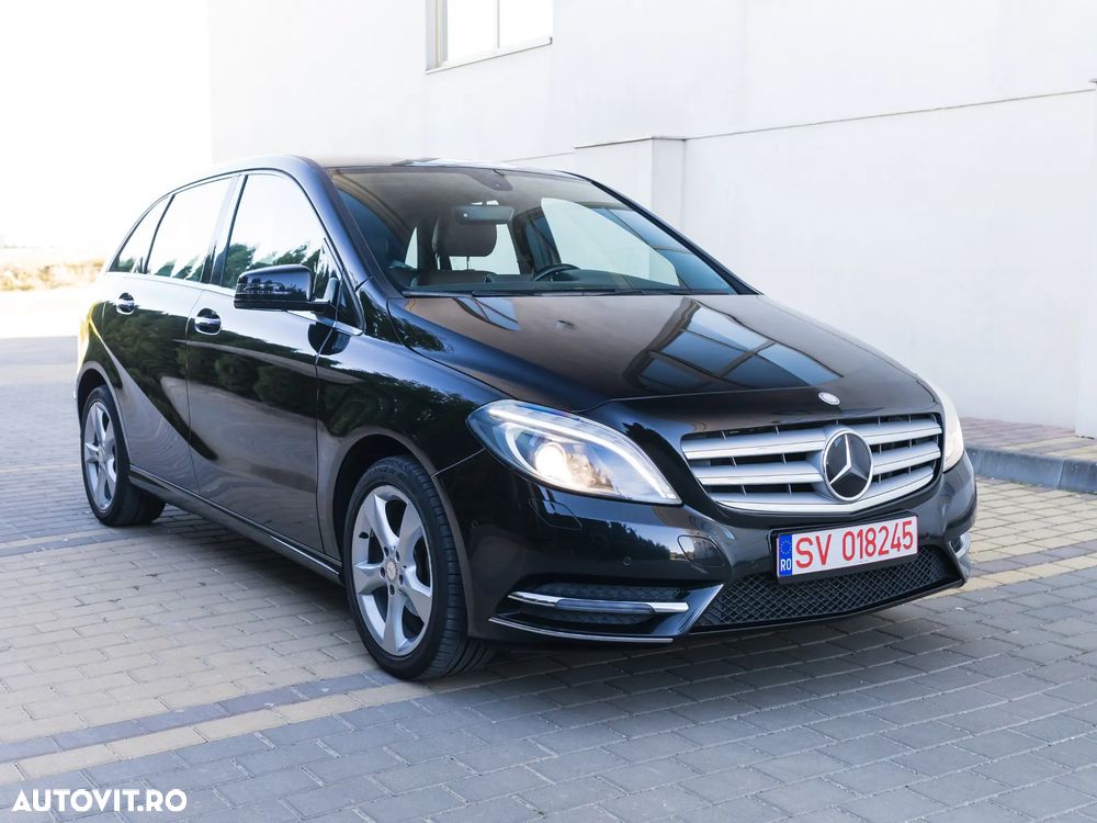 Mercedes-Benz B 180 7G-DCT - 10