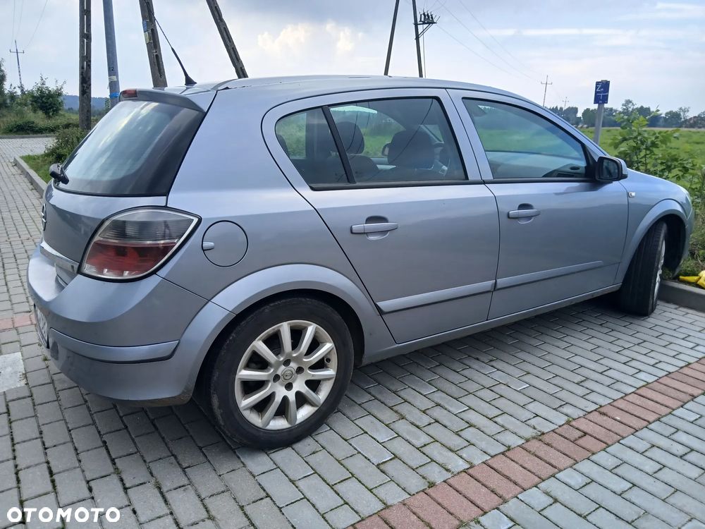 Opel Astra 1.4 Essentia - 1