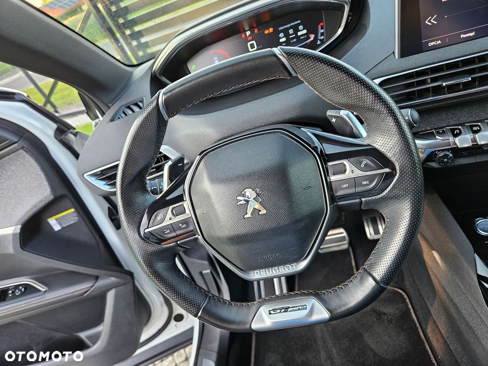 Peugeot 5008 1.6 BlueHDi Style 7os - 24