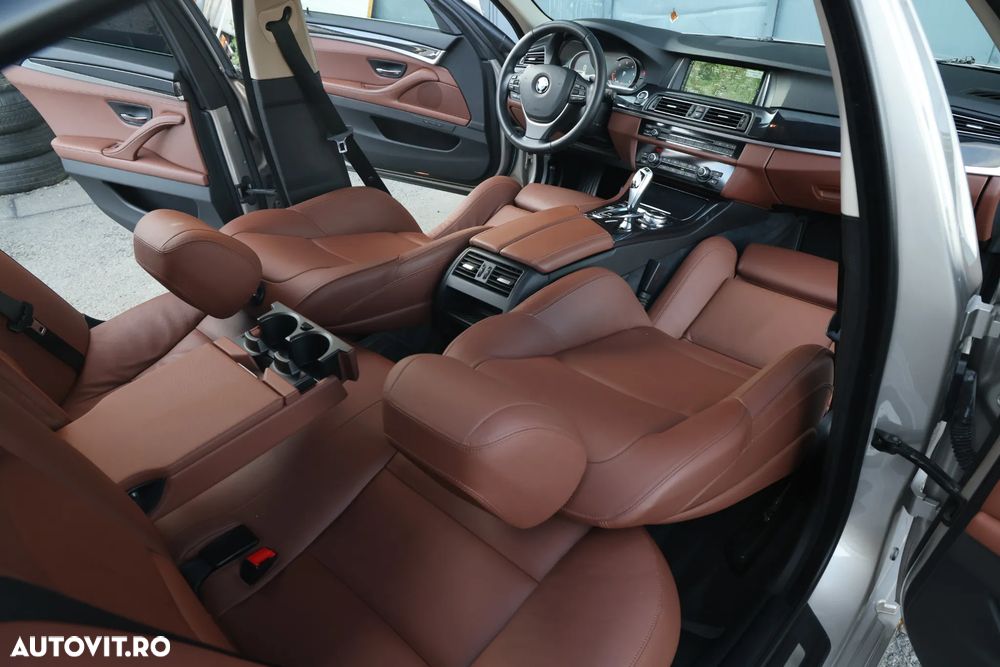 BMW Seria 5 520d Aut. Special Edition - 16