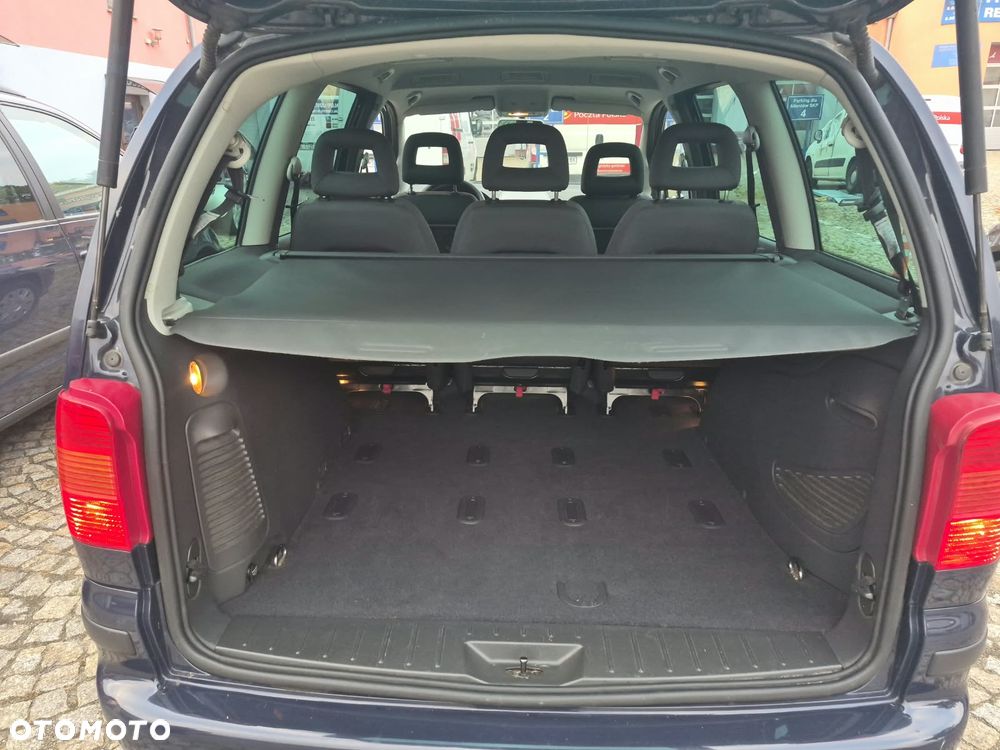 Seat Alhambra 2.0 TDI Ecomotive Style Viva - 24