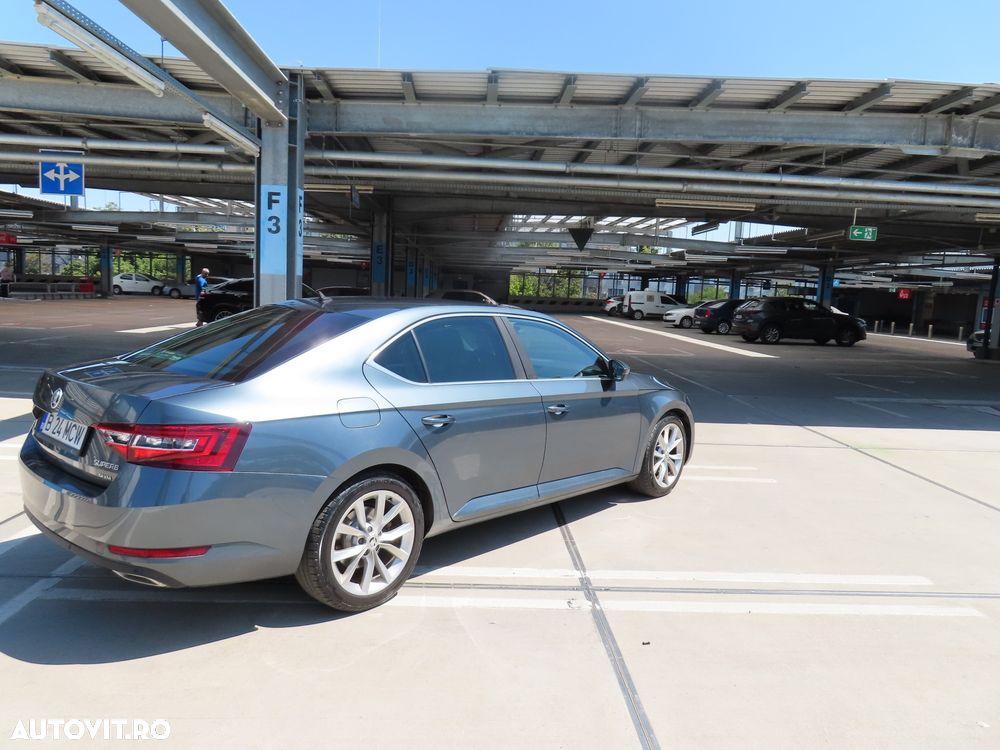 Skoda Superb 2.0 TDI 4X4 DSG Style - 5