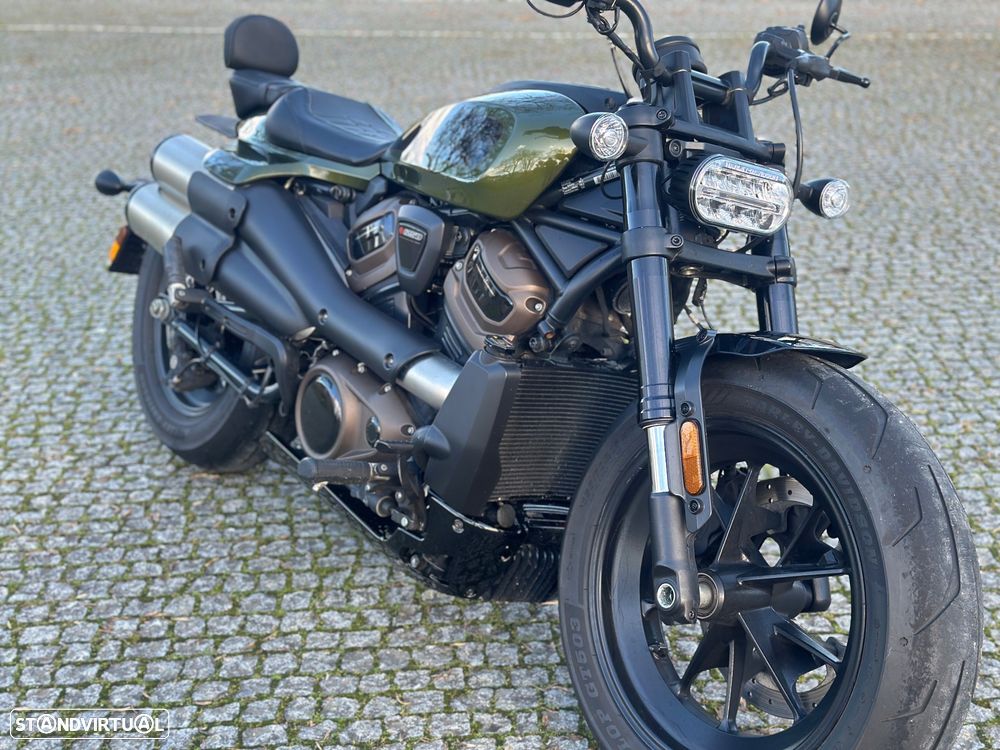 Harley-Davidson Sportster S - 13