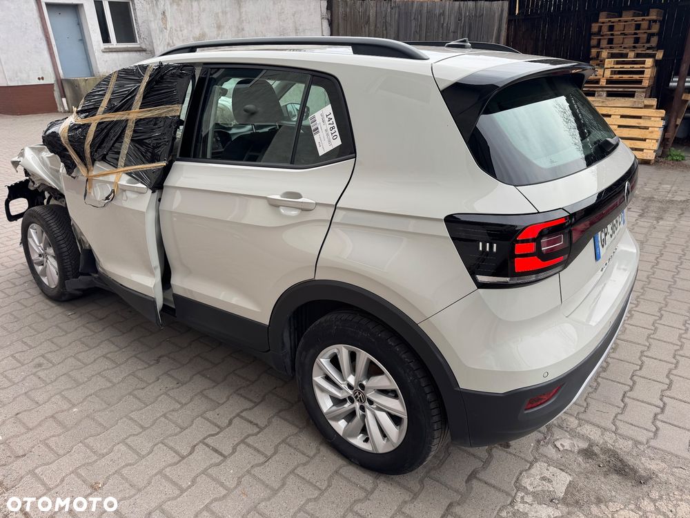 Volkswagen T-Cross - 30