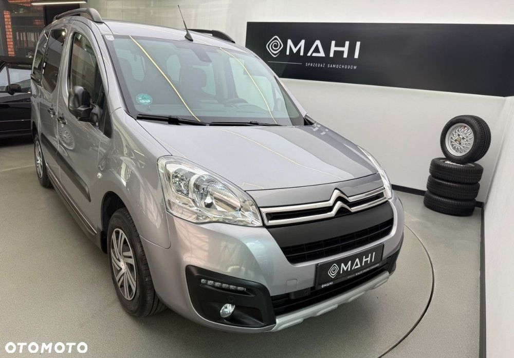 Citroën Berlingo 1.6 BlueHDi XTR S&S - 2
