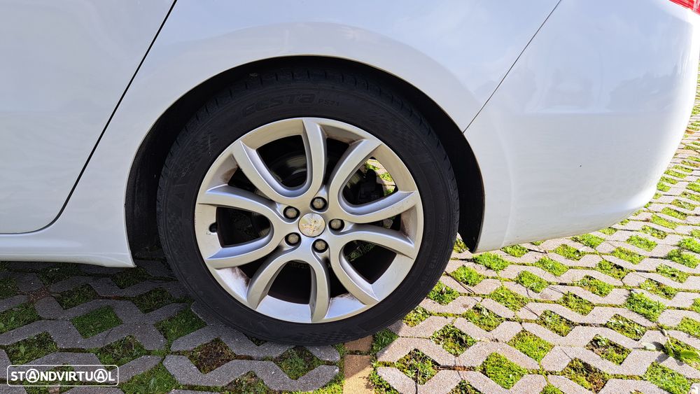 Peugeot 508 SW 1.6 e-HDi Allure 2-Tronic J18 - 8