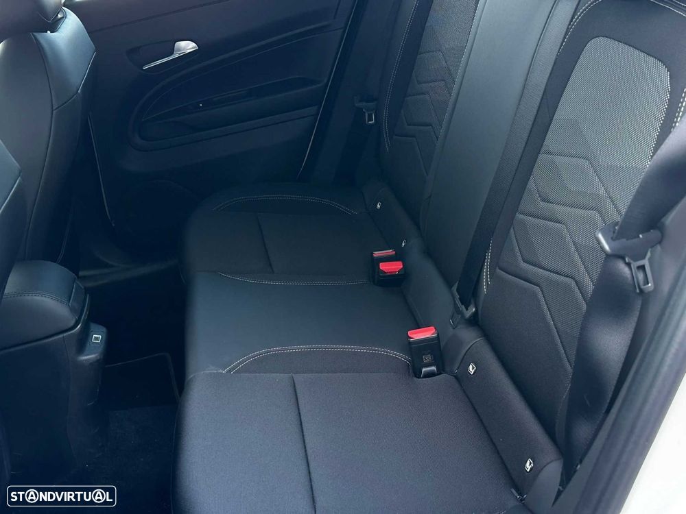 Jeep Avenger 1.2 GSE T3 Summit - 18