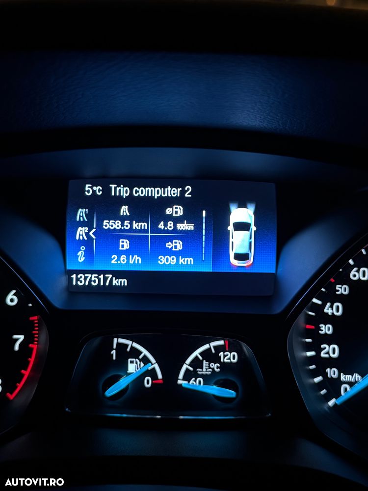 Ford Focus 1.0 EcoBoost Titanium - 16