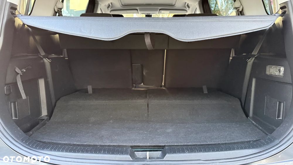 Mazda 5 2.0 Active Plus - 12