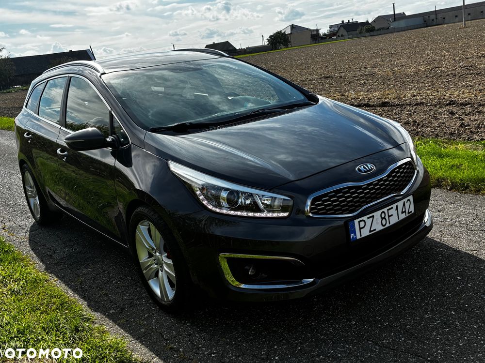Kia Ceed - 24