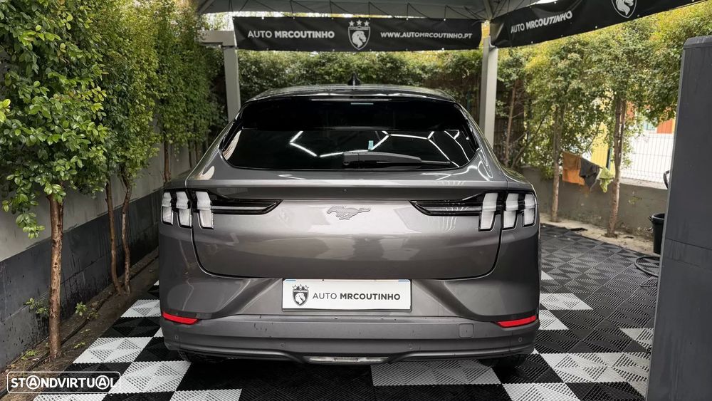 Ford Mustang Mach-E Standard - 6