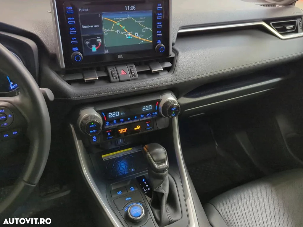 Toyota RAV4 - 4