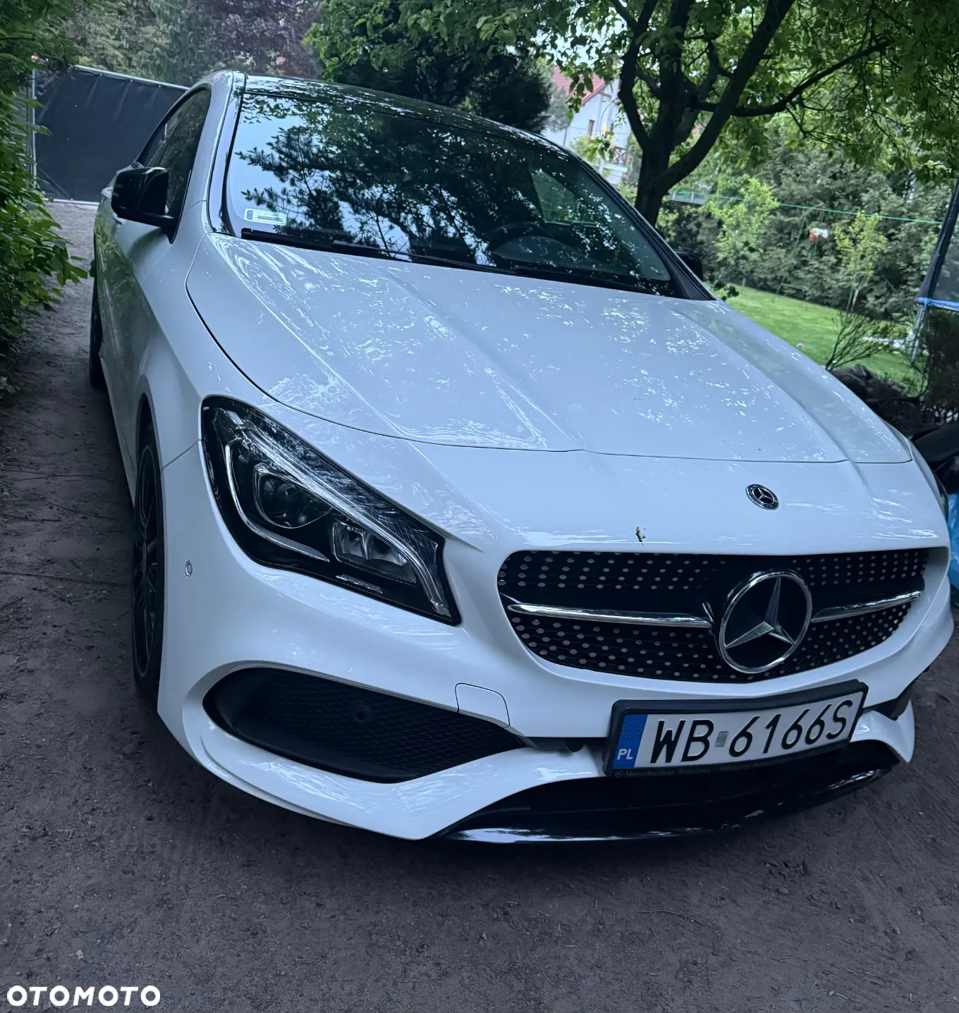 Mercedes-Benz CLA 220 4-Matic AMG Line - 3