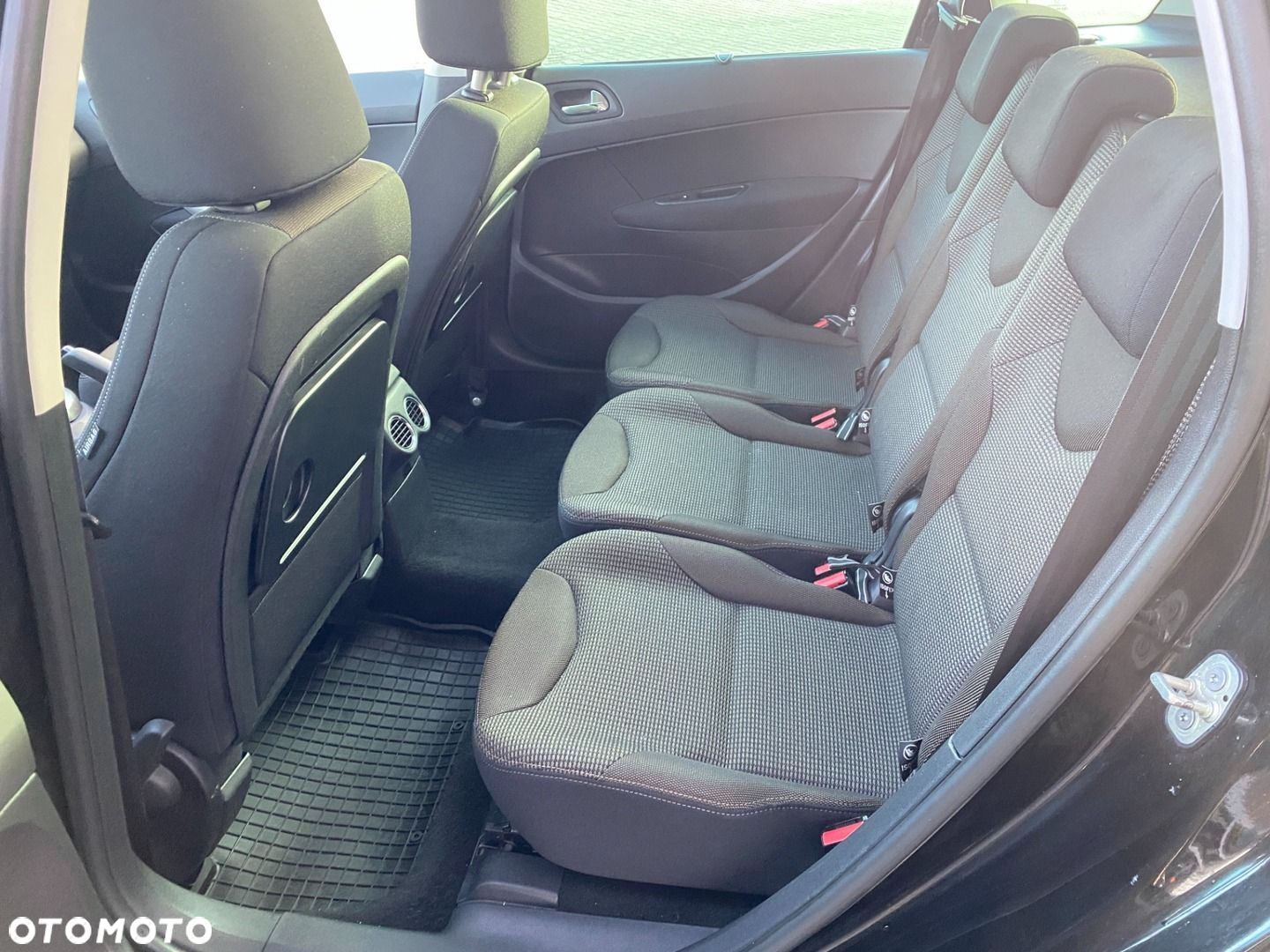 Peugeot 308 1.6 e-HDi Style STT - 11