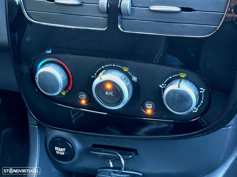 Renault Clio 0.9 TCe Limited - 31