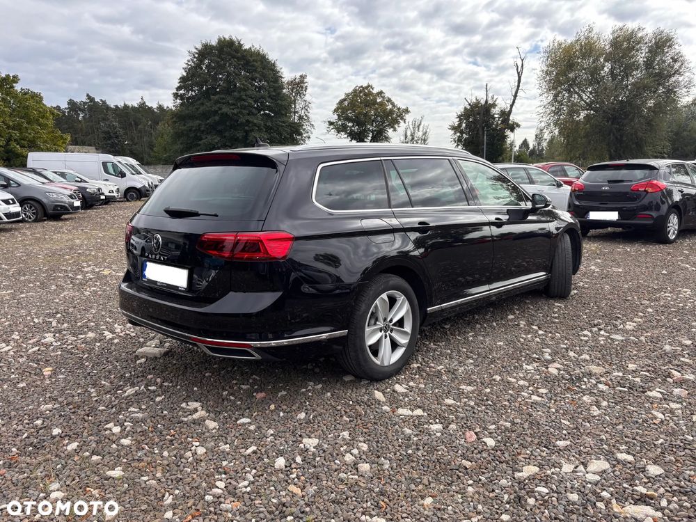 Volkswagen Passat 2.0 TSI Elegance DSG - 4