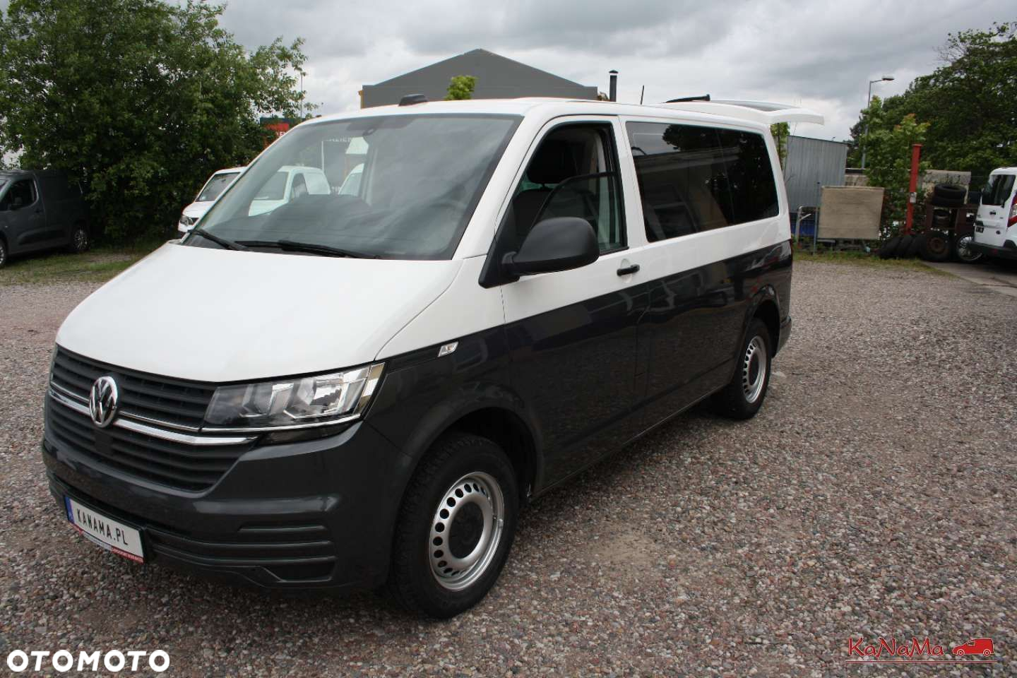 Volkswagen Transporter - 2