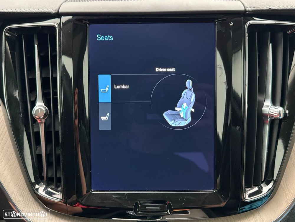 Volvo XC 60 T6 AWD Recharge Geartronic Inscription Expression - 35