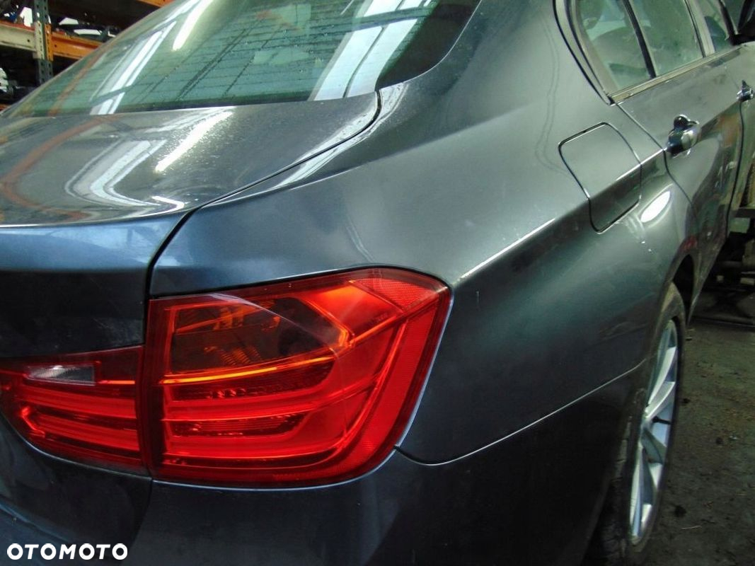 BŁOTNIK PRAWY TYŁ BMW F30 (2011-2018) Mineral-grau Metallic - B39 - 2