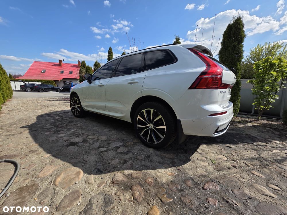Volvo XC 60 B6 B AWD Momentum Pro - 2