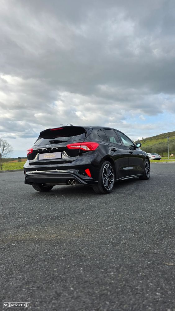 Ford Focus 1.5 EcoBlue S&S Aut. ST-LINE STYLE - 39